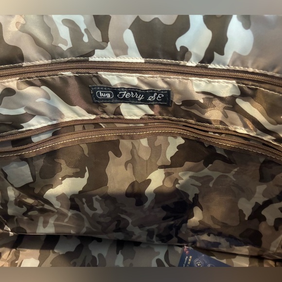 NWT lug Ferry XL SE expandable carry-all tote bag in metallic espresso - Picture 9 of 9